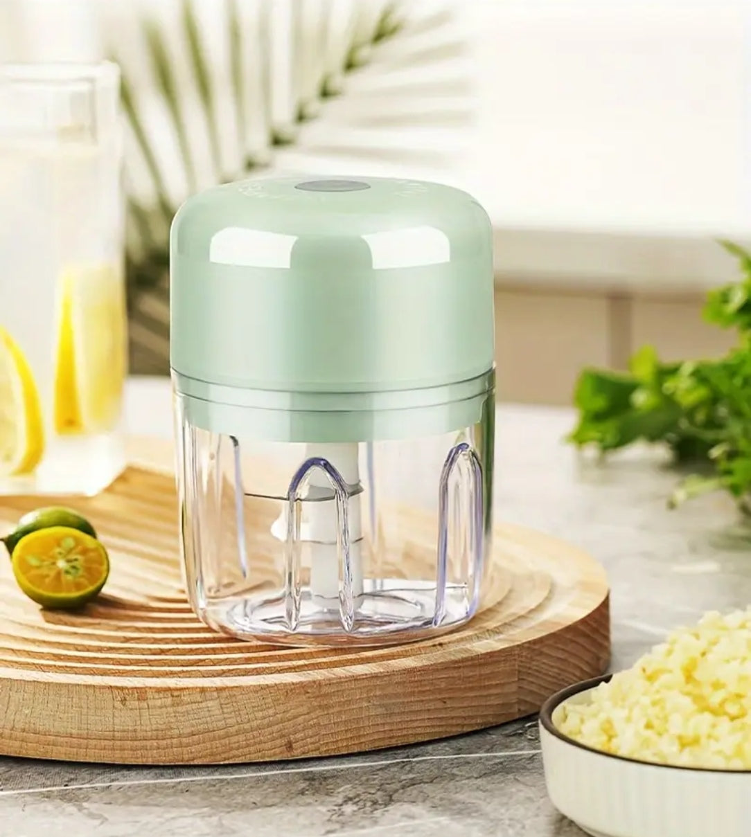 Mini Electric Food Chopper – Compact, Powerful & Mess-Free